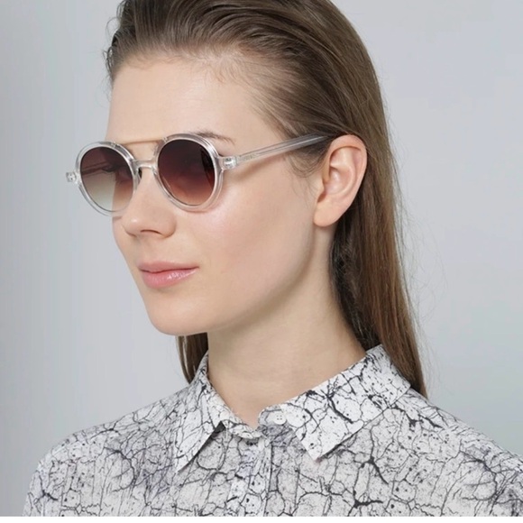 Komono Transparent Gold and Brown Sunglasses NEW The Vivien Clear Round NWT - Picture 5 of 11